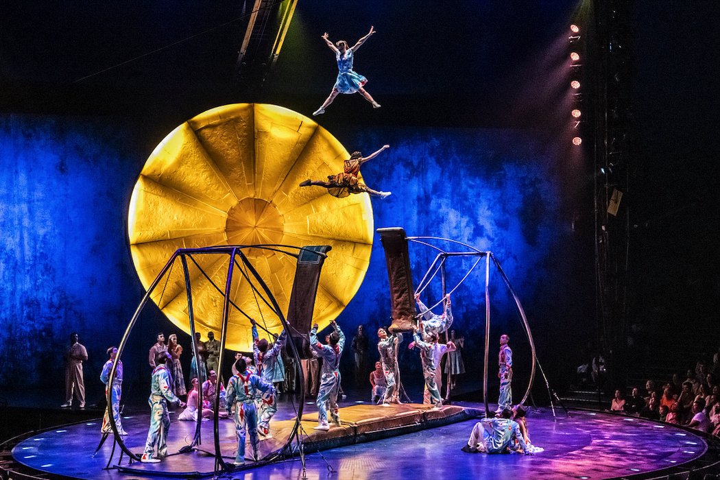 Cirque du Soleil Luzia Acrobatics