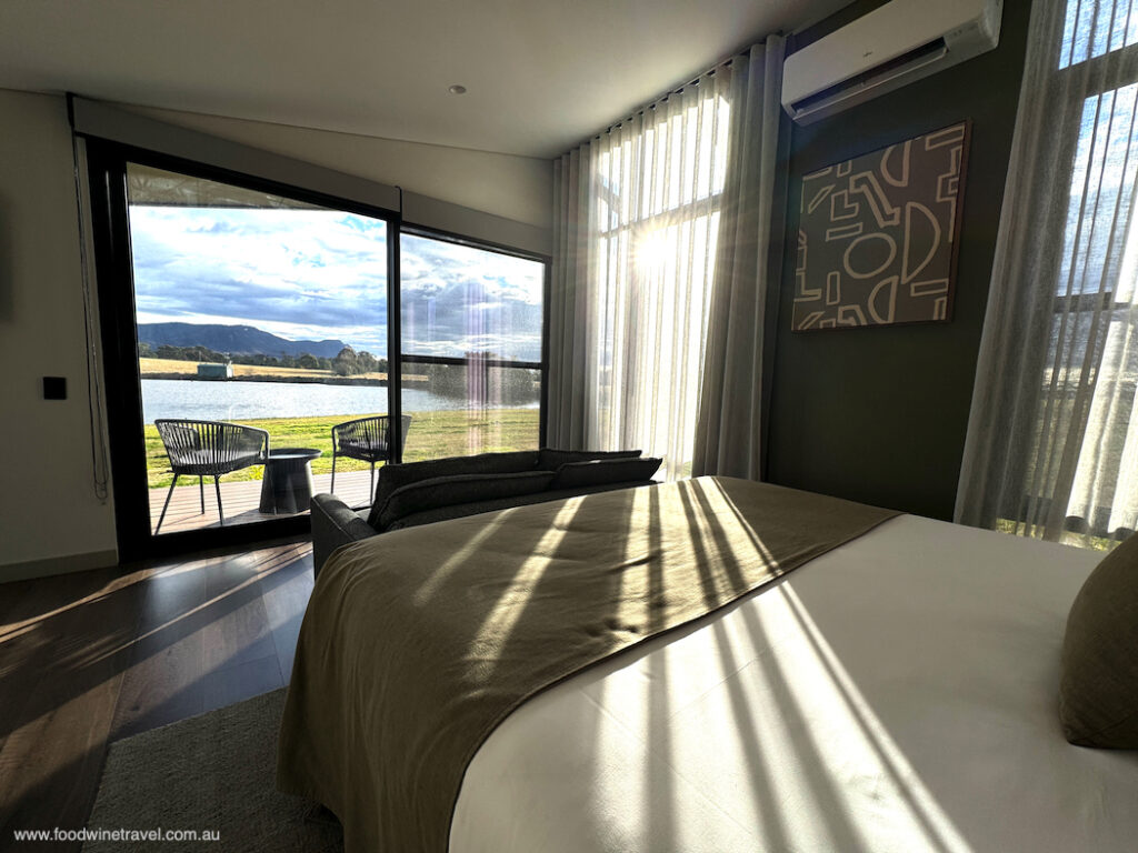 From our studio room we could like in bed and look out to the Brokenback mountain range.